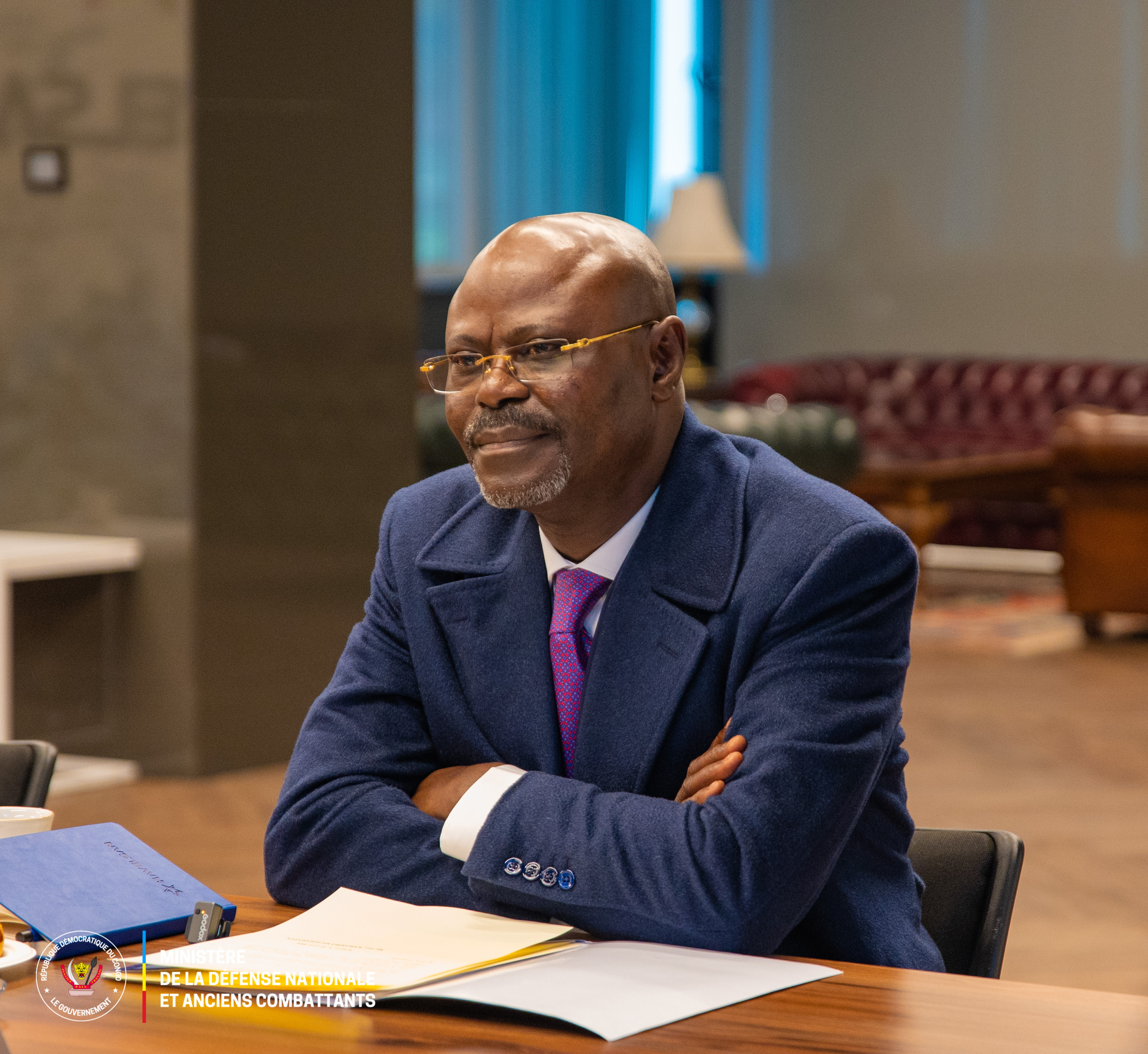 Crise dans l’Est de la RDC : la tournée stratégique de Guy Kabombo Muadiamvita en Afrique australe pour transformer la coopération militaire en levier opérationnel 